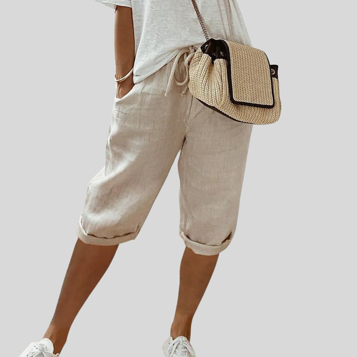 Short Fluid Comfortable and Elegant